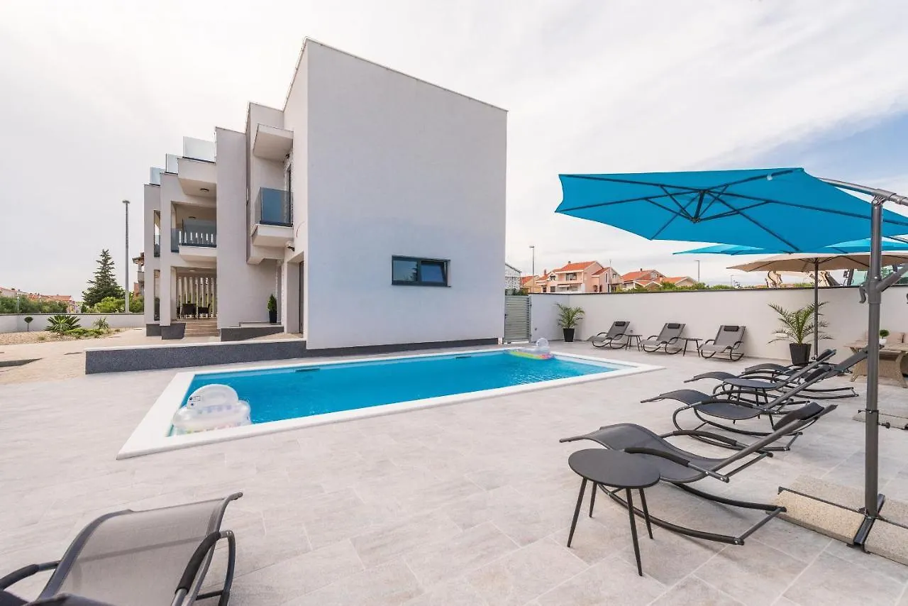 Villa Nika Zadarvillas  Zadar